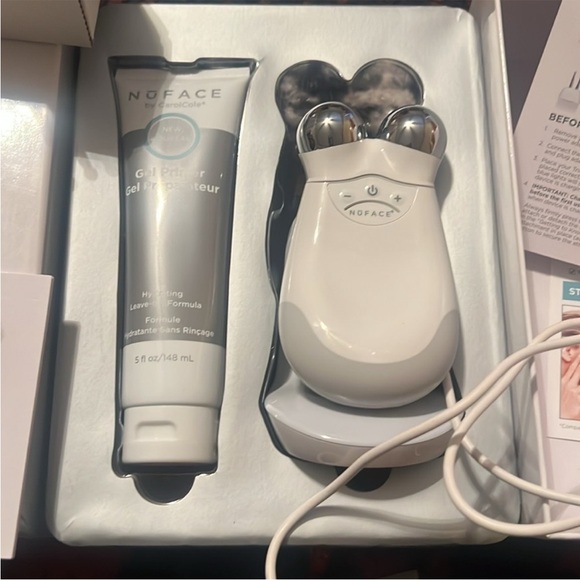 NUFACE Trinity Pro - Picture 2 of 9